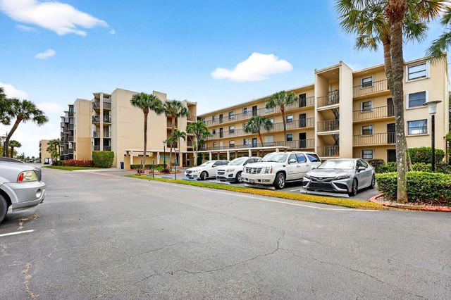 890 N Federal Highway 403, Lantana, FL 33462