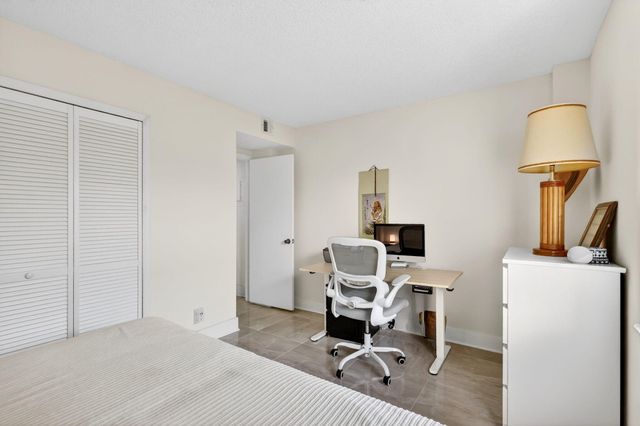 890 N Federal Highway 403, Lantana, FL 33462