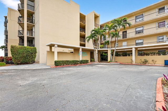 890 N Federal Highway 403, Lantana, FL 33462