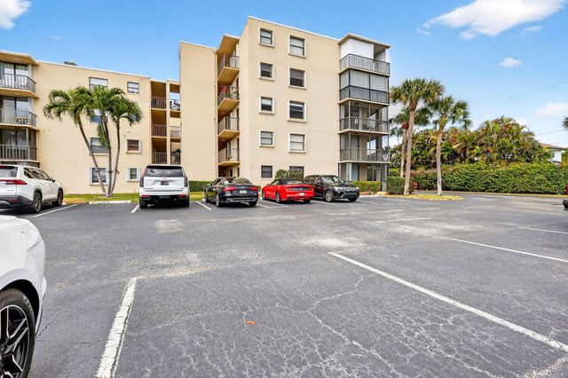 890 N Federal Highway 403, Lantana, FL 33462