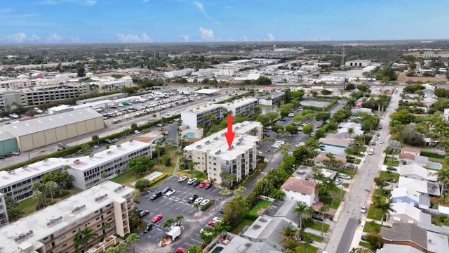 890 N Federal Highway 403, Lantana, FL 33462