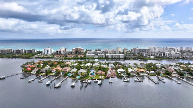 890 N Federal Highway 403, Lantana, FL 33462