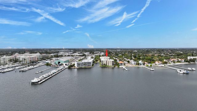 890 N Federal Highway 403, Lantana, FL 33462
