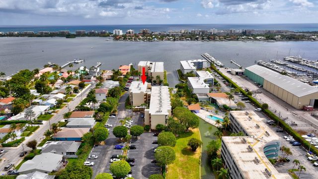 890 N Federal Highway 403, Lantana, FL 33462