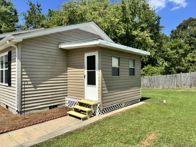 309 W Oak Street, Chatsworth, GA 30705