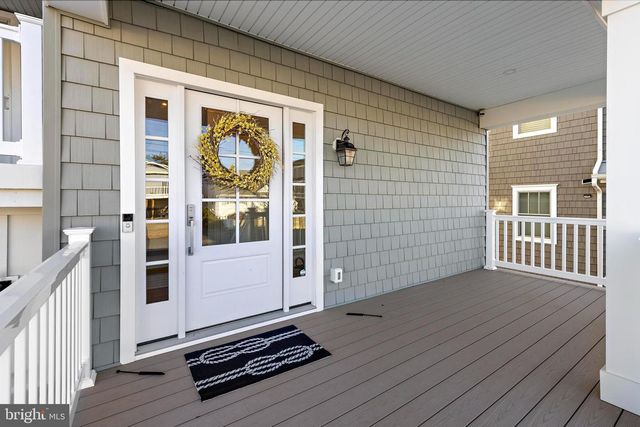 262 N 1ST ST, Surf City, NJ 08008