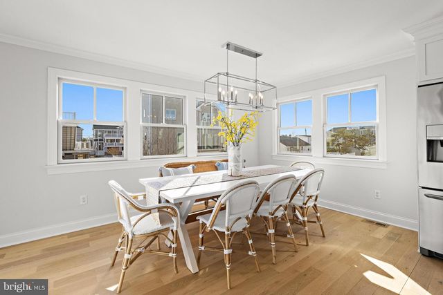 262 N 1ST ST, Surf City, NJ 08008