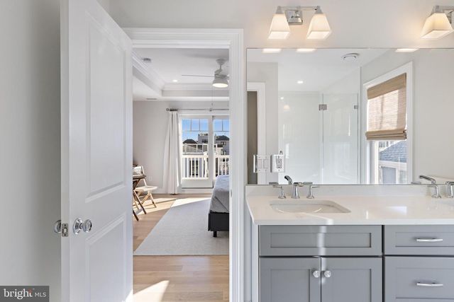 262 N 1ST ST, Surf City, NJ 08008
