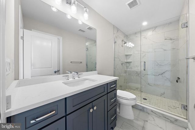 262 N 1ST ST, Surf City, NJ 08008