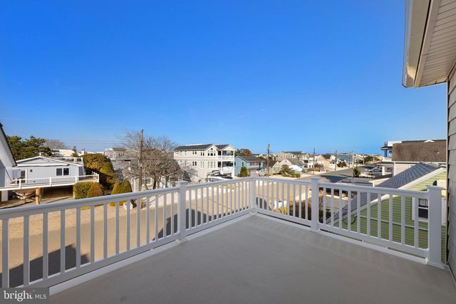 262 N 1ST ST, Surf City, NJ 08008