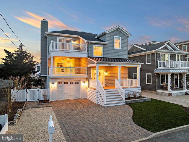 262 N 1ST ST, Surf City, NJ 08008