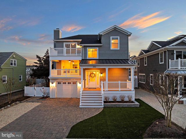 262 N 1ST ST, Surf City, NJ 08008