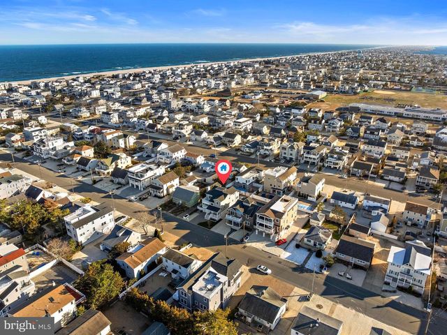262 N 1ST ST, Surf City, NJ 08008