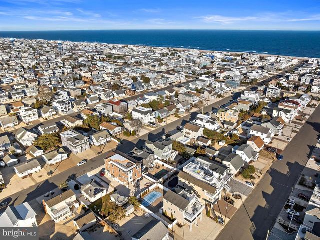 262 N 1ST ST, Surf City, NJ 08008