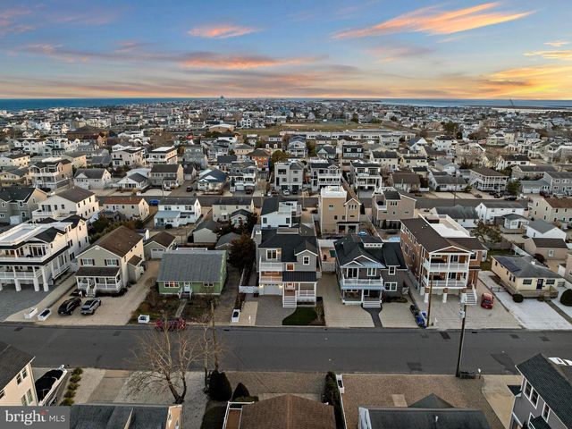 262 N 1ST ST, Surf City, NJ 08008
