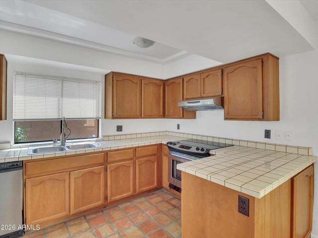 1010 E BECKER Lane, Phoenix, AZ 85020