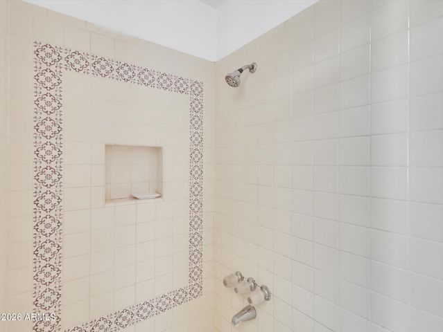 1010 E BECKER Lane, Phoenix, AZ 85020