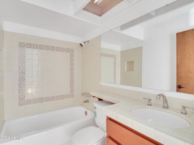1010 E BECKER Lane, Phoenix, AZ 85020