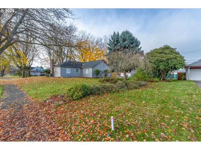 1509 19TH Ave, Longview, WA 98632