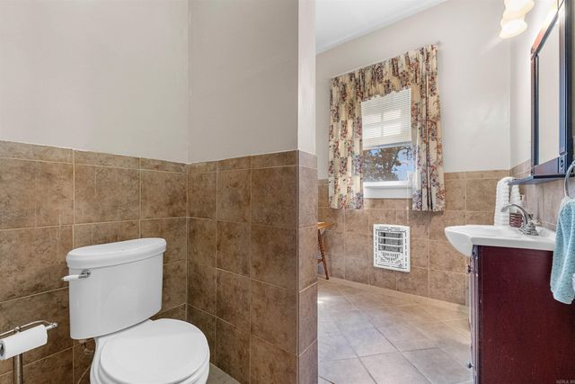 615 W Front Street, Lonoke, AR 72086