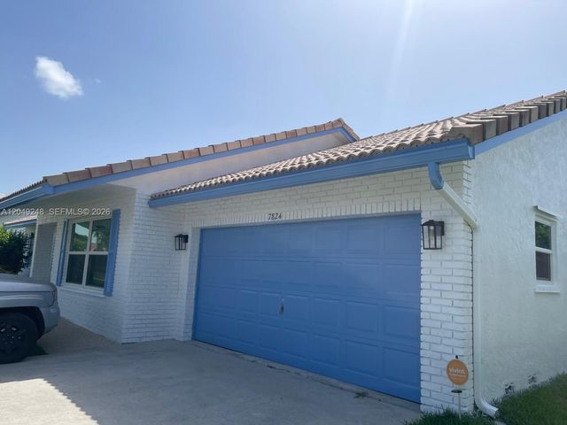 7824 SUNFLOWER DR, Margate, FL 33063