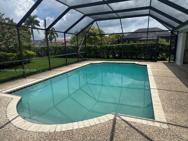 7824 SUNFLOWER DR, Margate, FL 33063