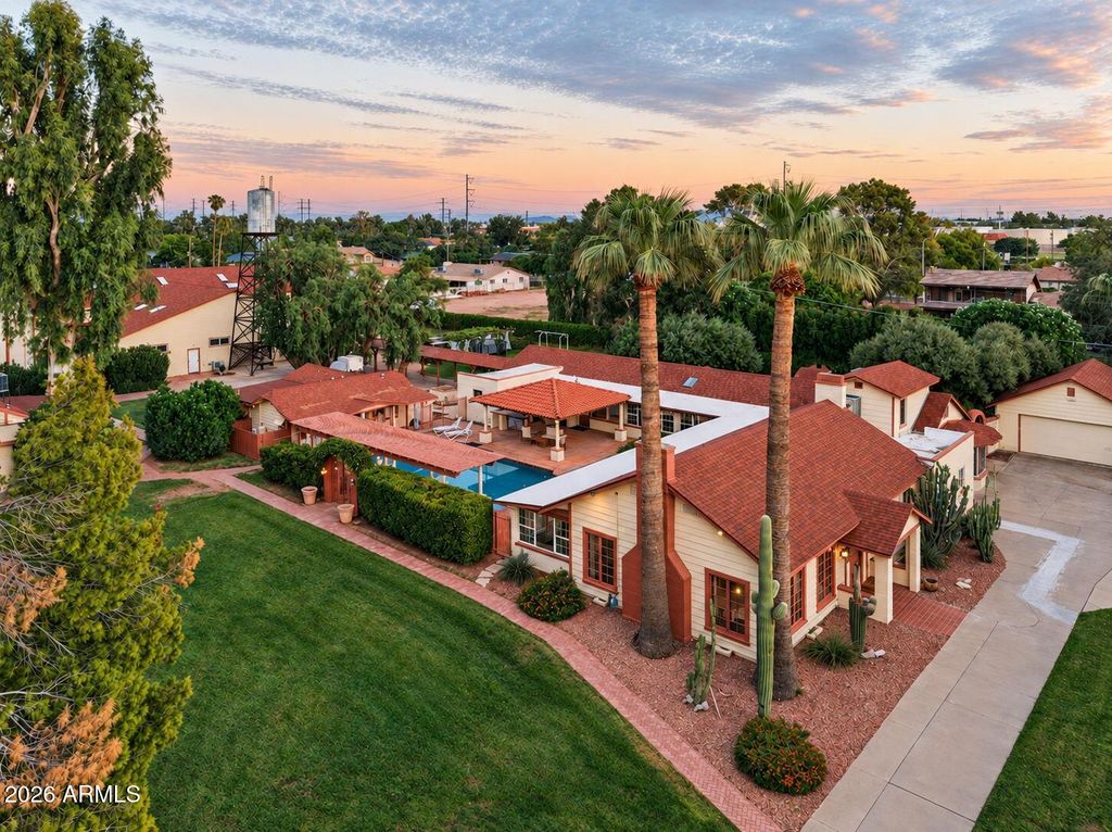 253 E TREMAINE Drive, Chandler, AZ 85225 — exterior