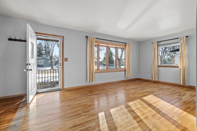 2814 10th Street N, Fargo, ND 58102