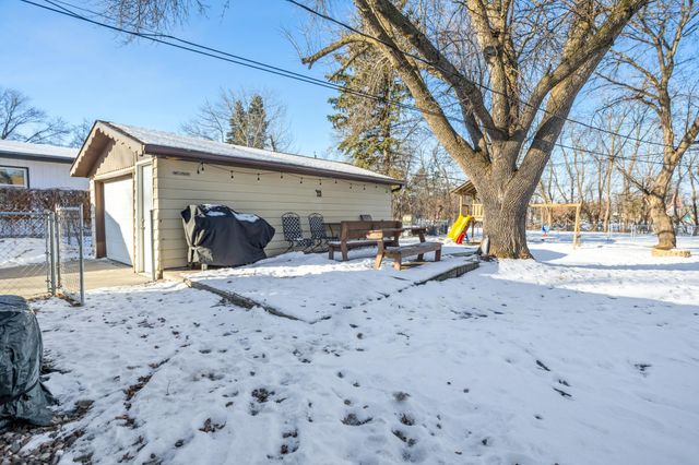 2814 10th Street N, Fargo, ND 58102