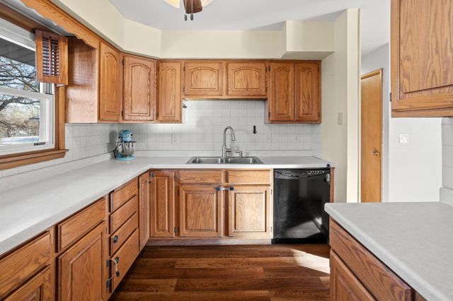 2814 10th Street N, Fargo, ND 58102