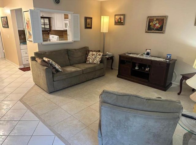 30 WESTBURY B Circle 30, Deerfield Beach, FL 33442