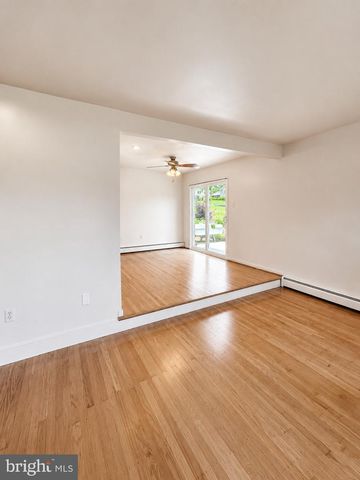 800 FALCON LN, West Chester, PA 19382