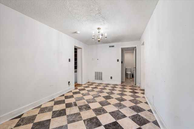 565 Savannah Highway, Charleston, SC 29407
