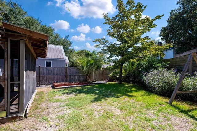 565 Savannah Highway, Charleston, SC 29407
