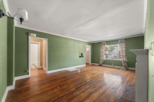 565 Savannah Highway, Charleston, SC 29407