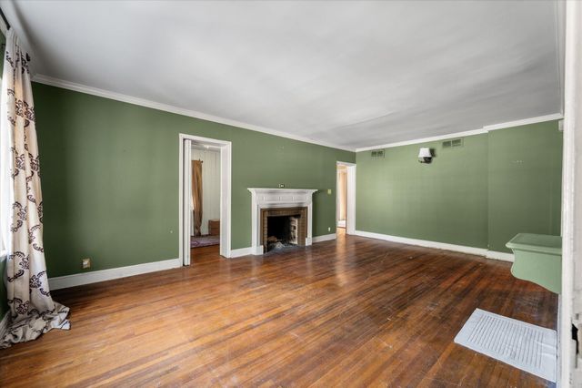 565 Savannah Highway, Charleston, SC 29407