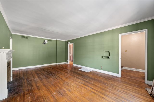 565 Savannah Highway, Charleston, SC 29407