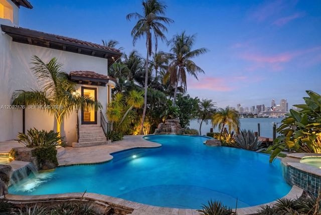 432 S Hibiscus Dr, Miami Beach, FL 33139