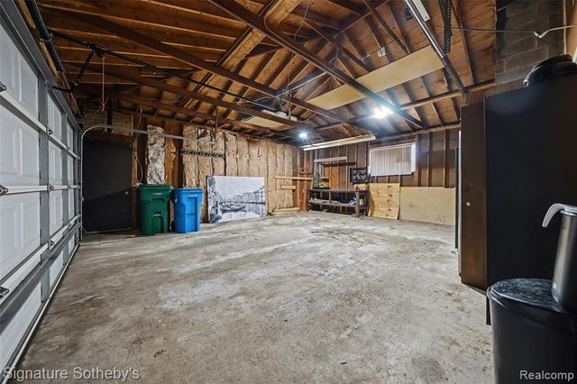 6072 Brockway Street, Commerce Twp, MI 48382