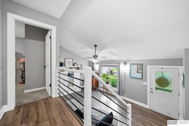 6220 Fleetwood Drive, Lincoln, NE 68516