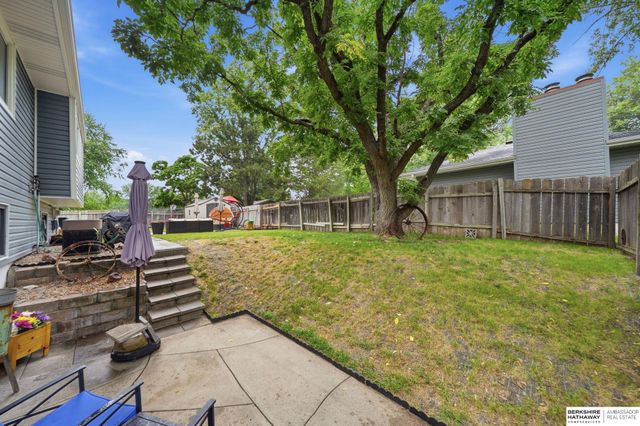 6220 Fleetwood Drive, Lincoln, NE 68516
