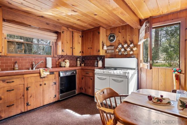 7809 Scrub Jay Lane, Pine Valley, CA 91962