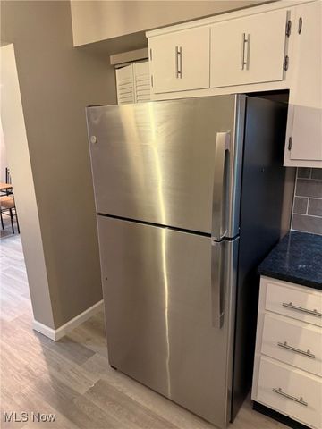 4183 Columbia Road 121, North Olmsted, OH 44070