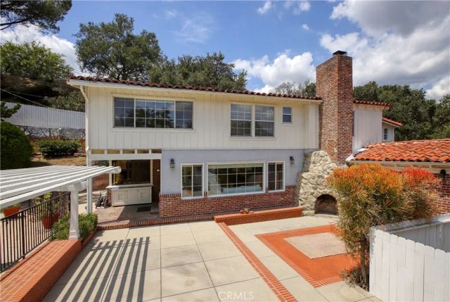 3117 Sparr Boulevard, Glendale, CA 91208