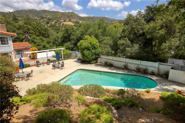 3117 Sparr Boulevard, Glendale, CA 91208