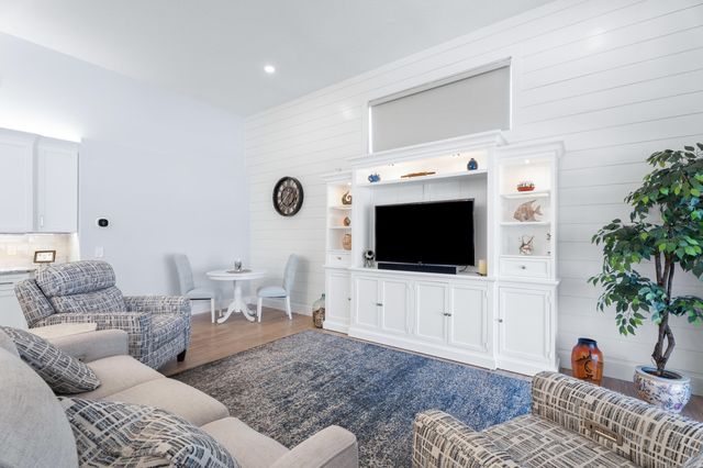 10324 Inverness Way, Port St. Lucie, Port St Lucie, FL 34986