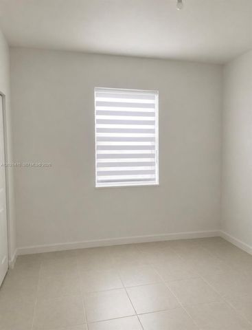 14884 SW 162nd St, Miami, FL 33187