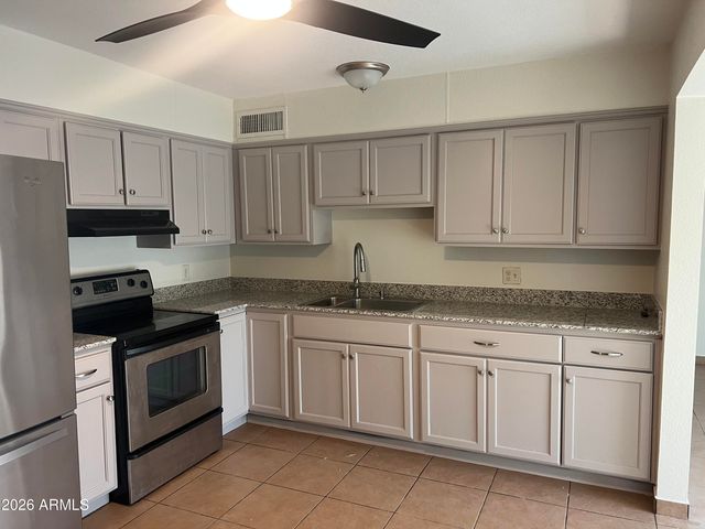 4525 E ALTA VISTA Road, Phoenix, AZ 85042