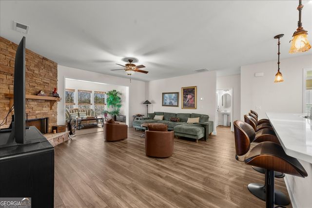 1031 Peachbelt Street, Greensboro, GA 30642