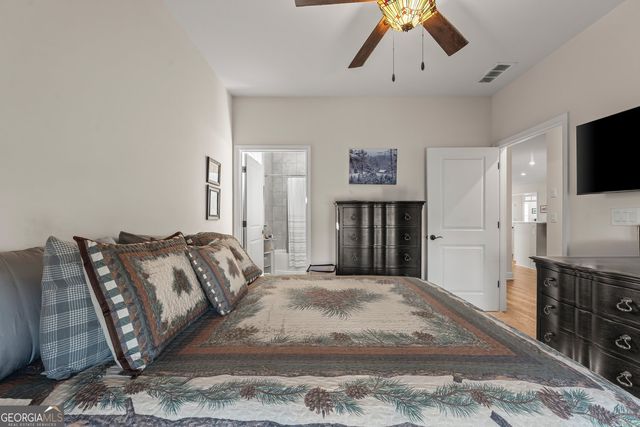 1031 Peachbelt Street, Greensboro, GA 30642